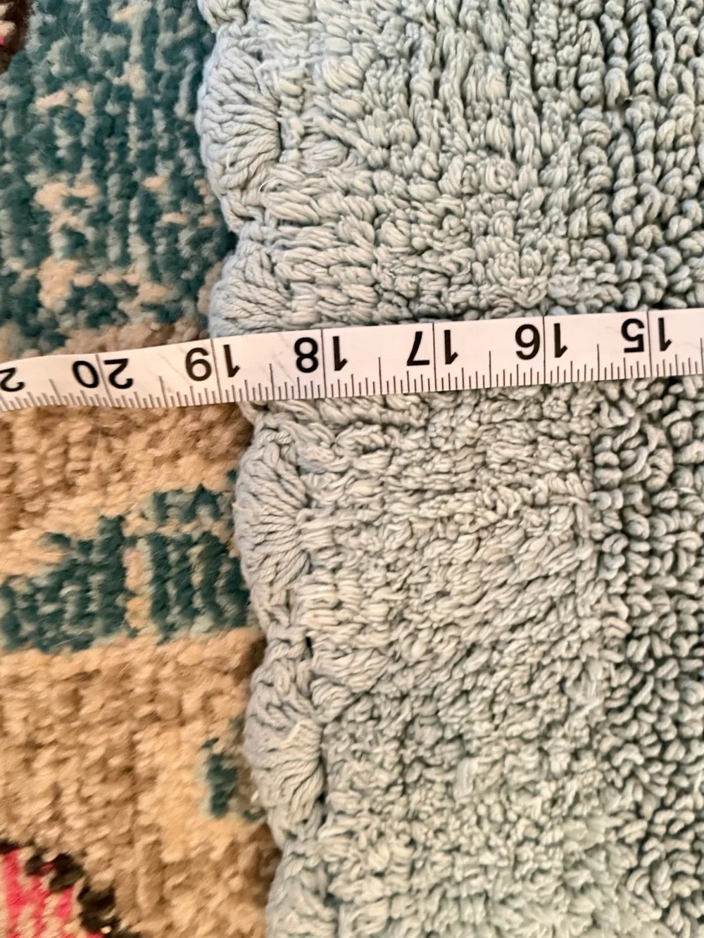 Better Homes And Gardens Oval Plush Bath Mat - aqua green